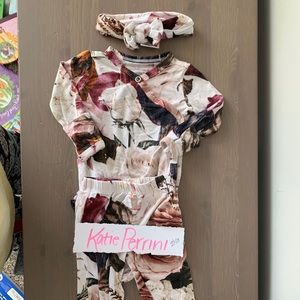 Posh Peanut Black Rose Kimono set